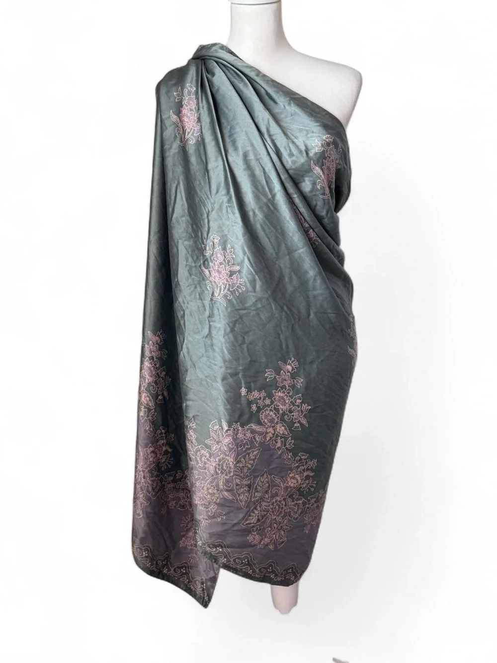 Victoria’s Secret Silk Scarf Wrap Vintage